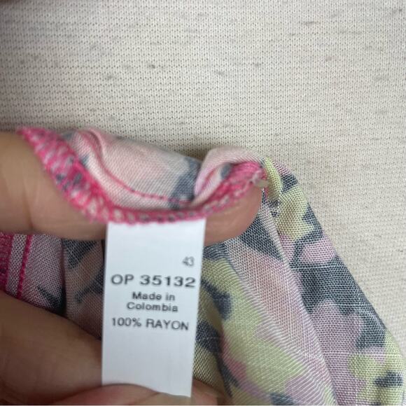 Maaji Pink Multi Floral Wrap Skirt Swim Cover Medium - Picture 7 of 7